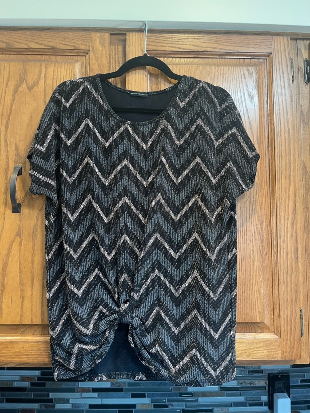 Chevron Metallic Knot-Front Women’s Top in Black and Silver
